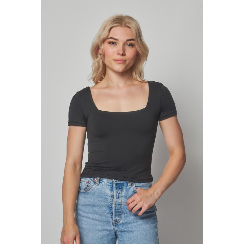 CropTop Love Poem Negro