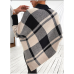 Poncho tejido de cuadros de cuello alto