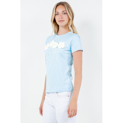 Blusa TABA Celeste Flower Applique