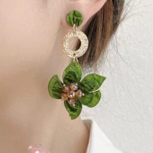 Aretes largos de flor verde oscuro