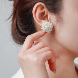 Aretes de botón con diseño de perla artificial