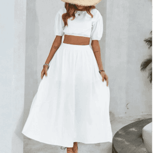 Conjunto de top y falda con abertura