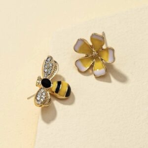 Aretes con diseño de abeja y flor