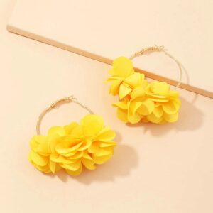 Aretes de aro con flor