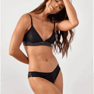 Bralette y Tanga Cachetero - Pía Negro